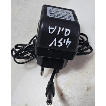 4.5V 100 mA Adaptör
