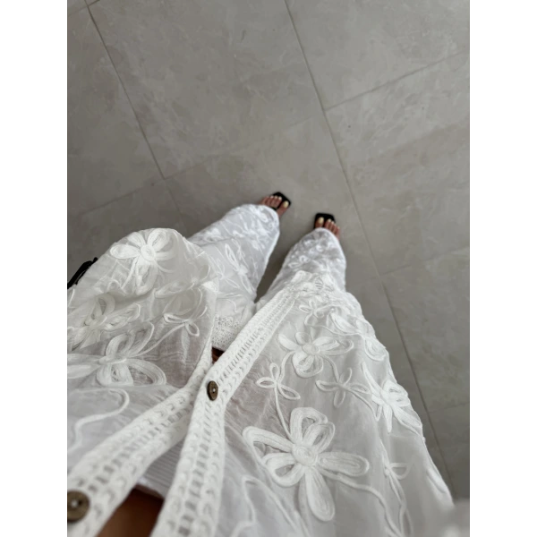 %100 Linen Kumaş İşlemeli Gömlekli Takım