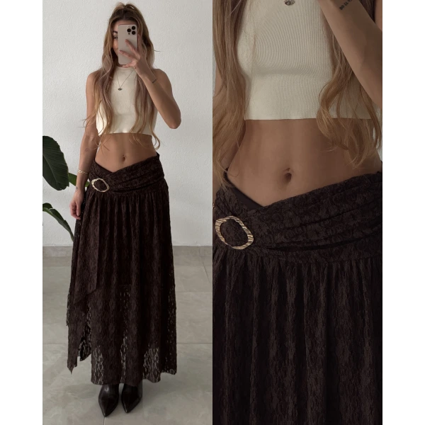 Gold Aksesuarlı Uzun Dantel Etek