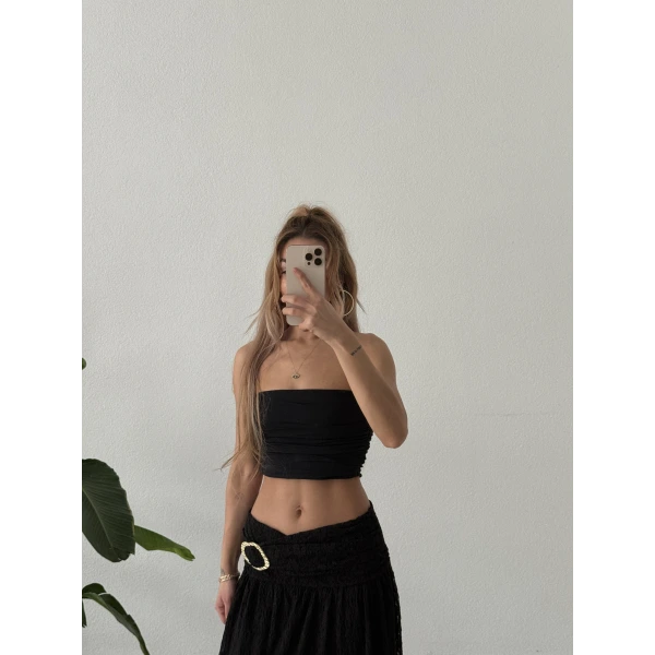 Gold Aksesuarlı Uzun Dantel Etek