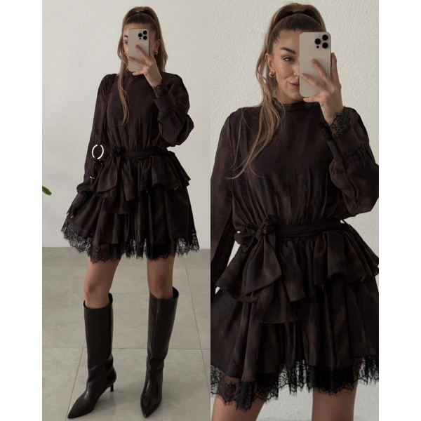 Dantel Detaylı Fırfırlı Mini Elbise