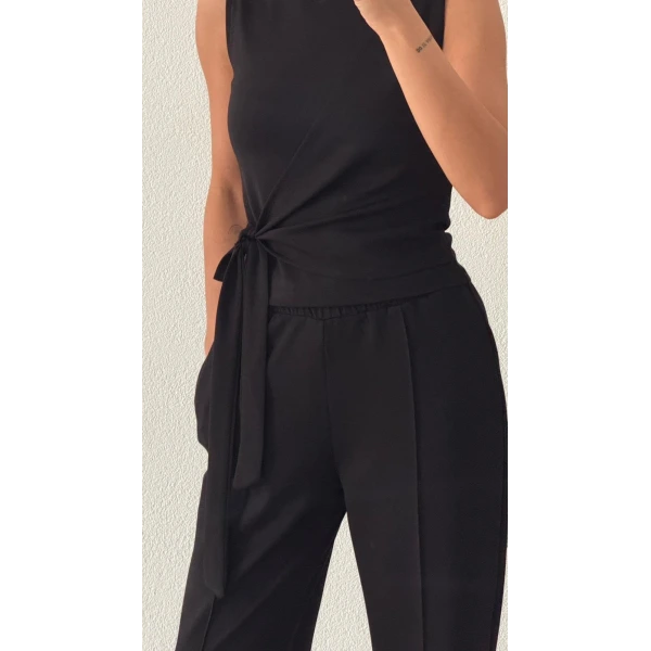 Asimetrik Bağlama Detaylı Kolsuz Modal Takım