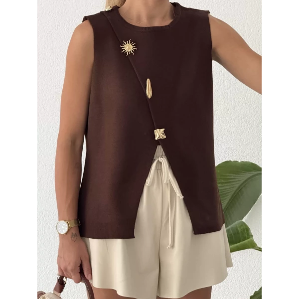 Asimetrik Gold Aksesuarlı Triko Süveter