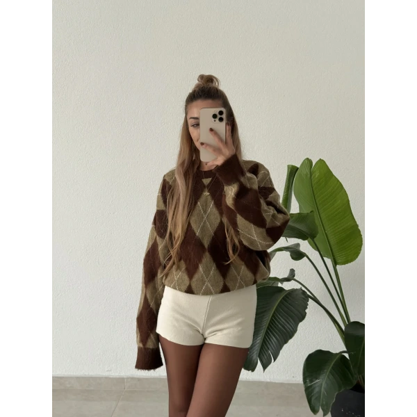 Baklava Desenli Kazak