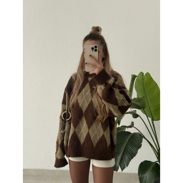 Baklava Desenli Kazak