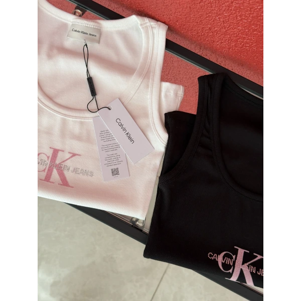 Calvin Klein Taşlı Baskılı Marka Atlet