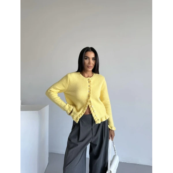 Volanlı Düğmeli Sarı Hırka