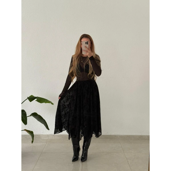 Flok Baskılı Kadife Dokulu Astarlı Kloş Midi Etek