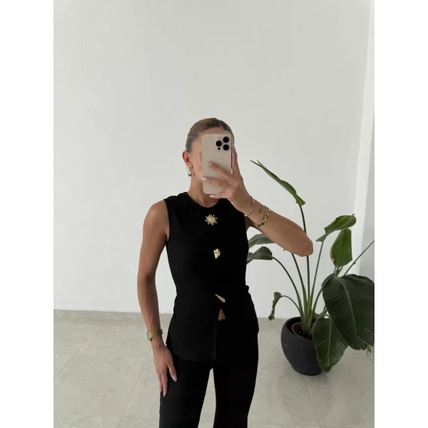 Gold Aksesuarlı Kolsuz İkili Takım