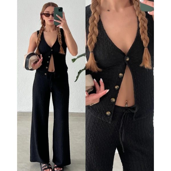 Kırışık Kumaşlı Yelekli Takım