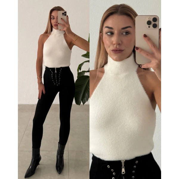 Kolsuz Boğazlı Sakallı Triko