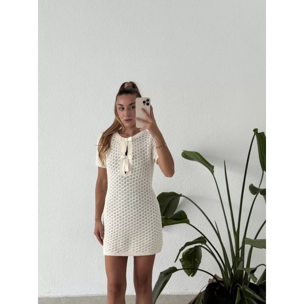 Orj. Marka Fiyonk Detaylı Ajurlu Triko Elbise