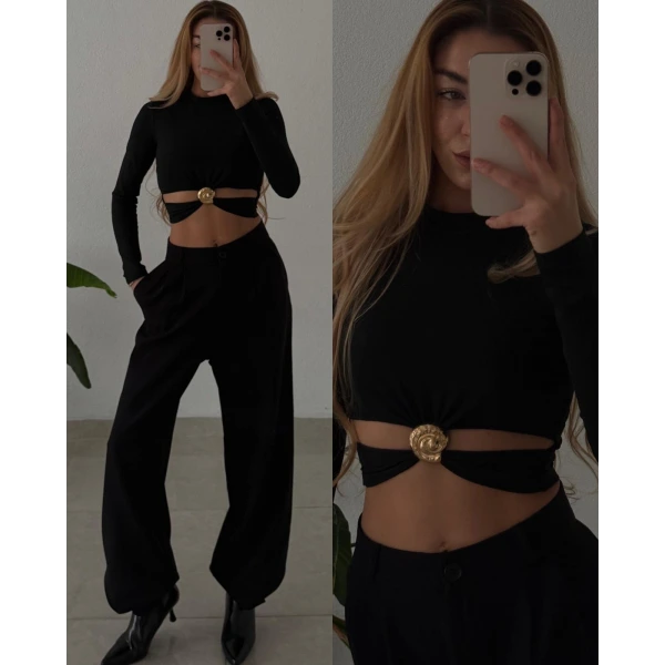 Pencereli Salyangoz Aksesuarlı Uzun Kollu Crop