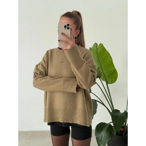 Ribana Detaylı Basic Bisiklet Yaka Kazak