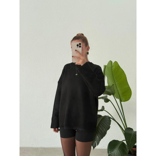 Ribana Detaylı Basic Bisiklet Yaka Kazak