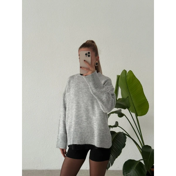 Ribana Detaylı Basic Bisiklet Yaka Kazak