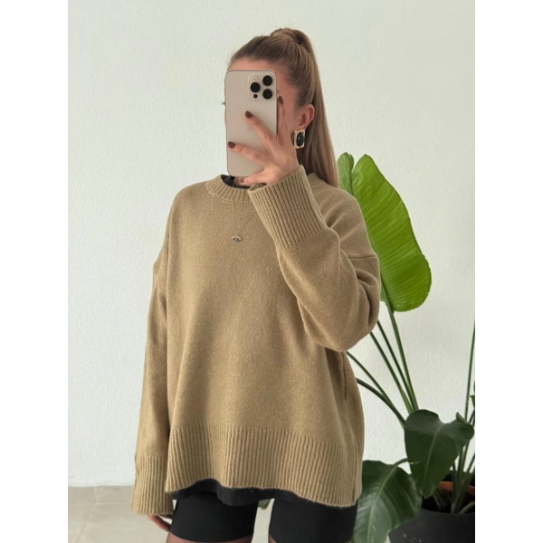 Ribana Detaylı Basic Bisiklet Yaka Kazak