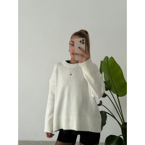 Ribana Detaylı Basic Bisiklet Yaka Kazak