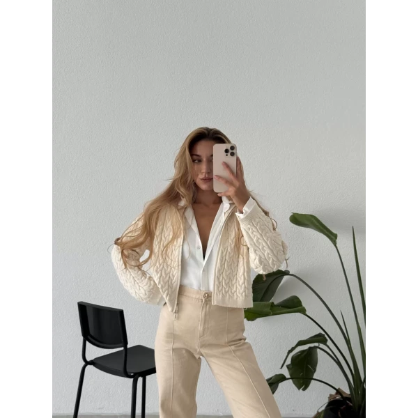 Saç Örgü Çift Fermuarlı Triko Hırka