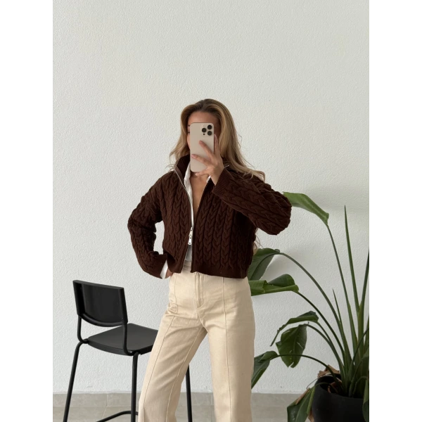 Saç Örgü Çift Fermuarlı Triko Hırka