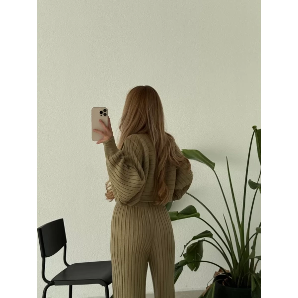 Yarasa Kol Pantolonlu Triko Takım