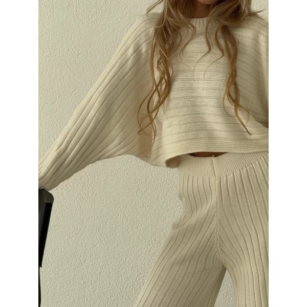 Yarasa Kol Pantolonlu Triko Takım