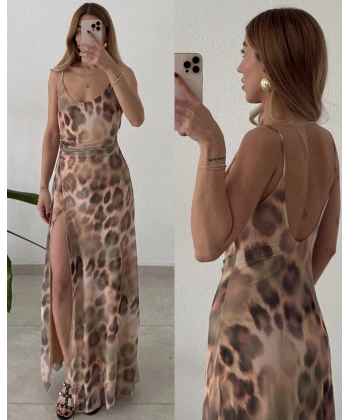 Leopar Desenli Tül Yırtmaçlı Elbise