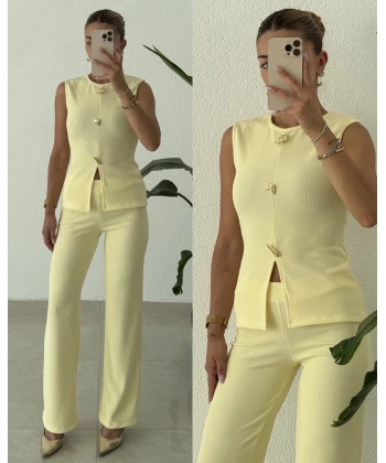 Gold Aksesuarlı Kolsuz İkili Takım