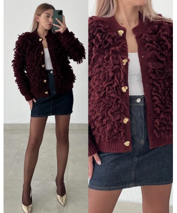 Kalp Düğmeli Triko Hırka