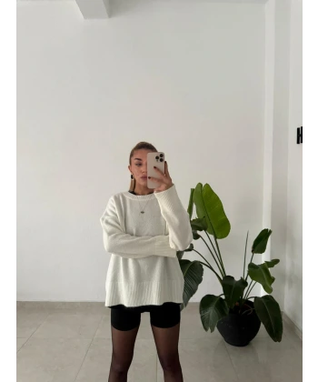 Ribana Detaylı Basic Bisiklet Yaka Kazak