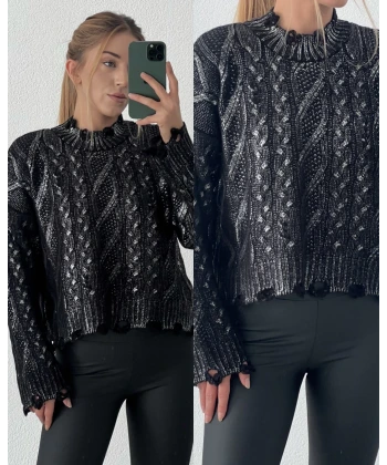 Yırtıklı Varaklı Kazak