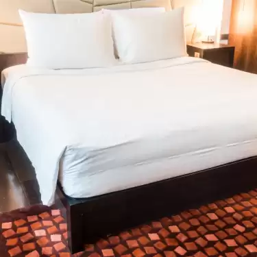 63 Tel Çift Kişilik Otel Nevresim Takımı