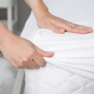 63 Tel Çift Kişilik Lastikli Otel Çarşafı