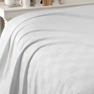 Çift Kişilik Dama Desenli Otel Pikesi