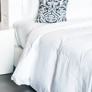 63 Tel Çift Kişilik Otel Nevresimi (Yorgan Kılıfı)