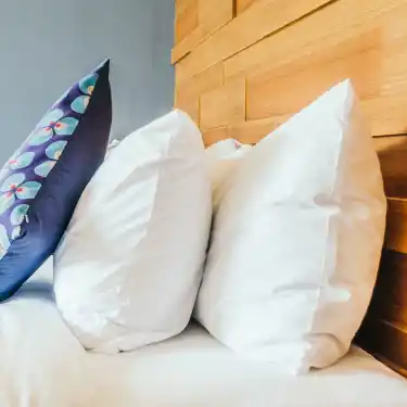 63 Tel Otel Yastık Kılıfı