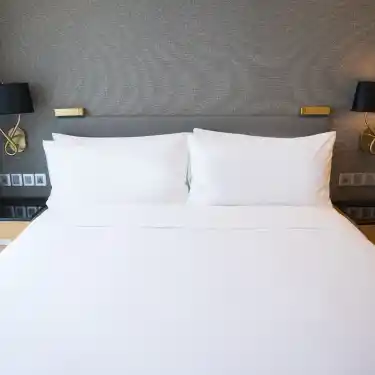 83 Tel Düz Pamuk Saten Çift Kişilik Otel Nevresim Takımı (Düz Çarşaflı)