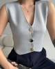 Kadın Gri V Yaka Şık Düğme Detaylı Yazlık Kumaş Triko Yelek
