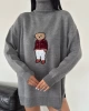 Kadın Gri Oversize Ayıcıklı Oversize Balıkçı Yaka Triko Kazak