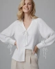 Kadın Beyaz Bağlamalı Detaylı V Yaka Gömlek