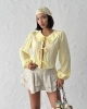 Kadın Yaz Sarısı Bağlamalı Önü Açık Büyük Yaka Balon Kol Mevsimlik Yazlık Gömlek Bluz