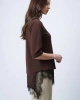 Kadın Kahverengi Asimetrik Kesim Şık Dantel Detaylı Salaş Oversize Tişört