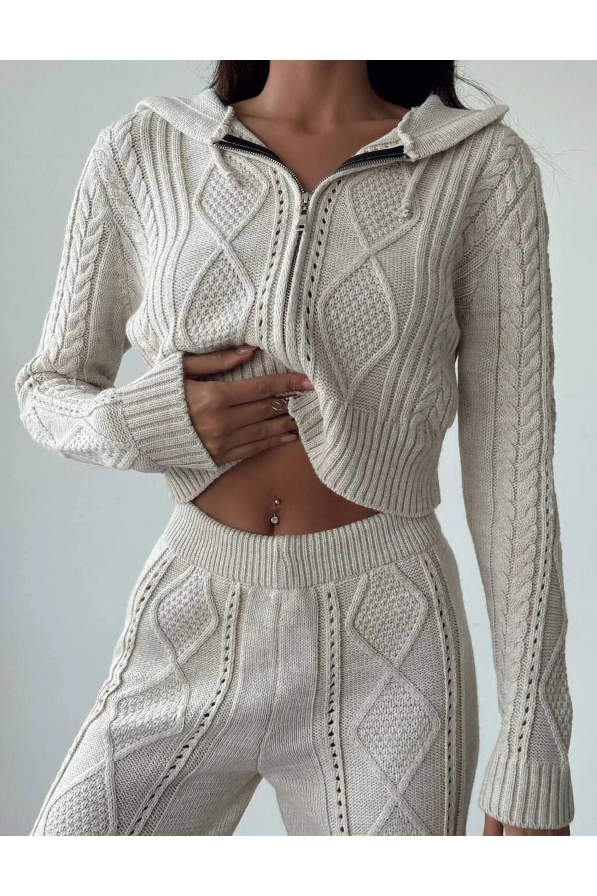 Kadın Kapşonlu Fermuarlı Crop Hırka Pantolon Alt Üst Triko Takım - Taş S/m