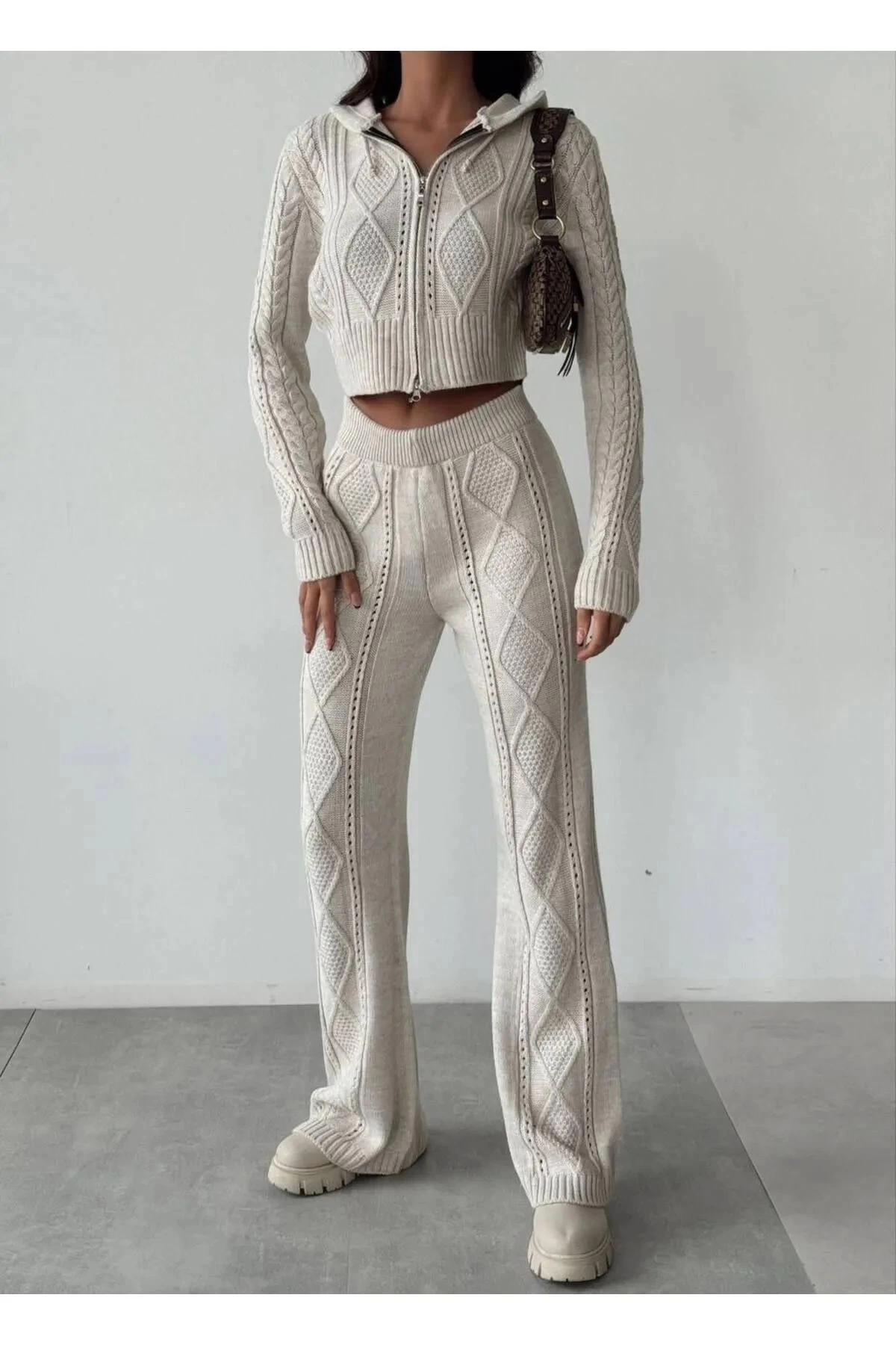 Kadın Kapşonlu Fermuarlı Crop Hırka Pantolon Alt Üst Triko Takım - Taş S/m