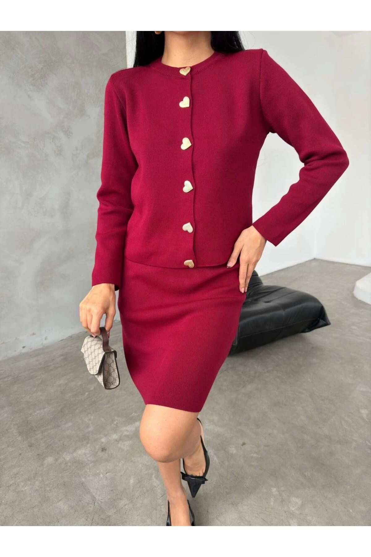 Kadın Bordo Gold Kalp Düğme Detaylı Hırka Etek Ikili Triko Takım