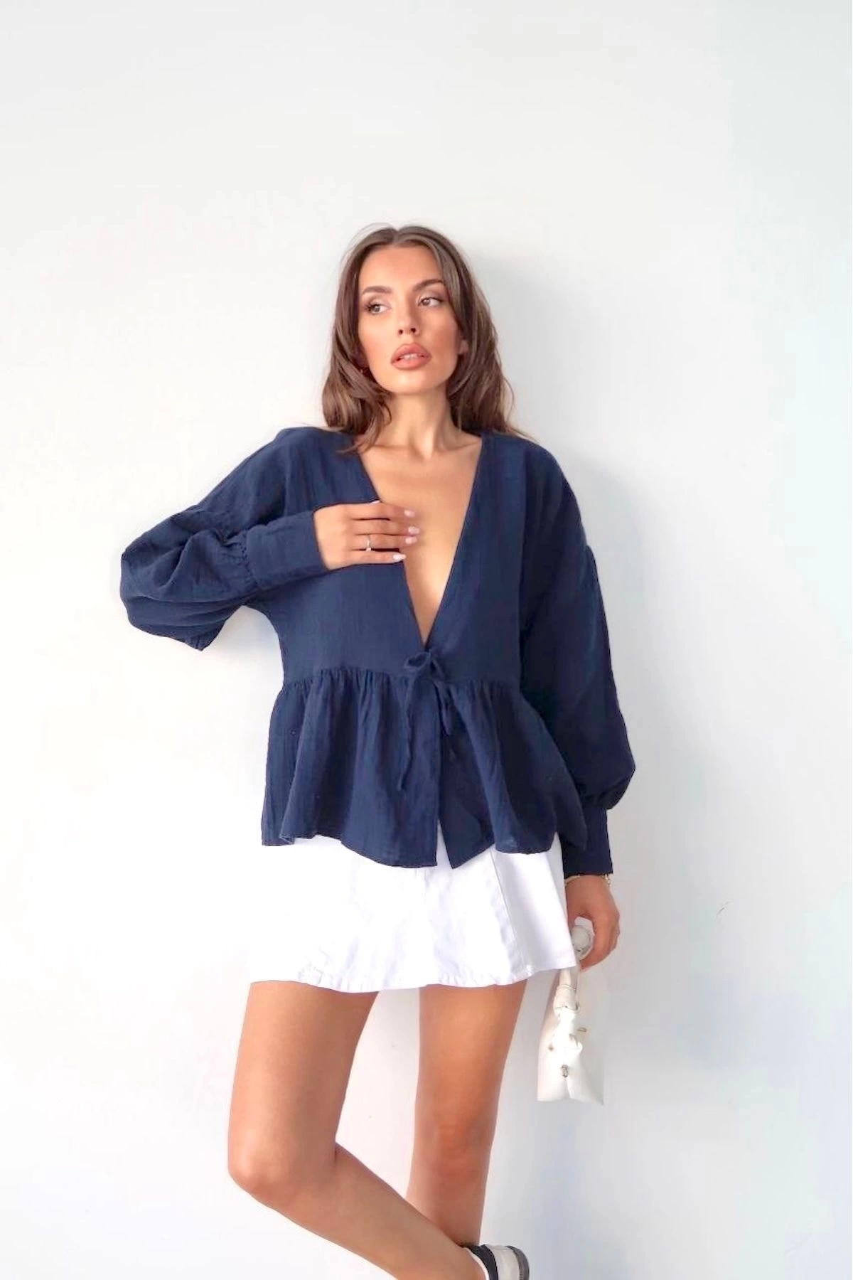 Kadın Lacivert Önden Bağlamalı Uzun Kol Müslin Kumaş Kimono Bluz