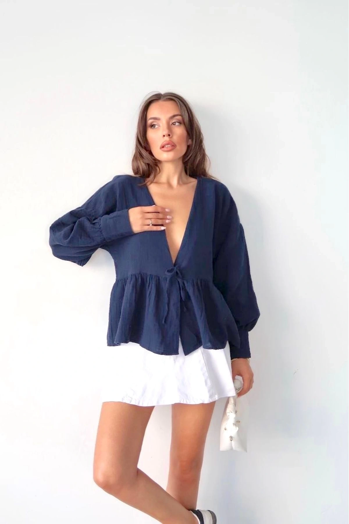 Kadın Lacivert Önden Bağlamalı Uzun Kol Müslin Kumaş Kimono Bluz