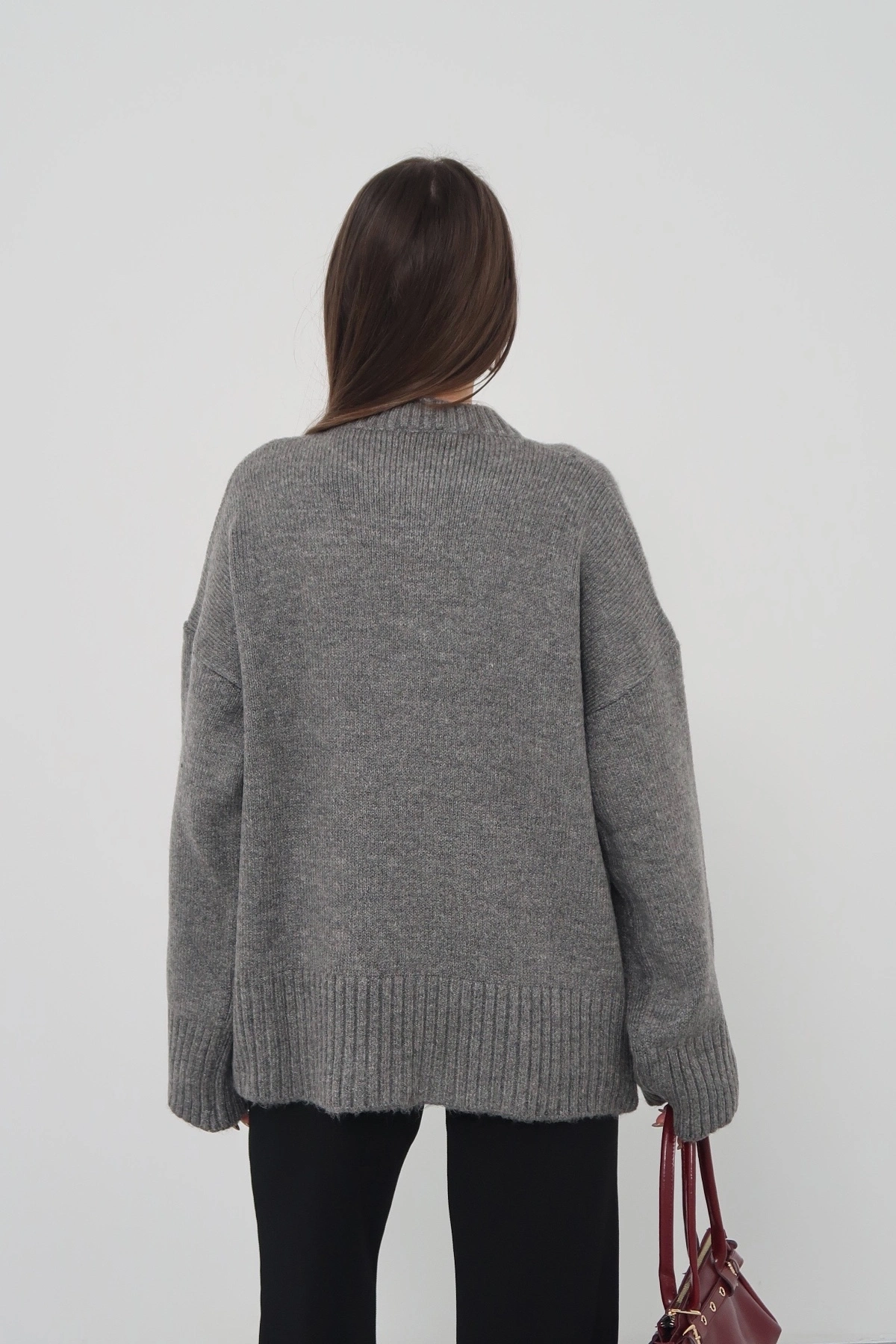 Kadın Oversize Antrasit Bisiklet Yaka Pamuksu Dokulu Triko Kazak