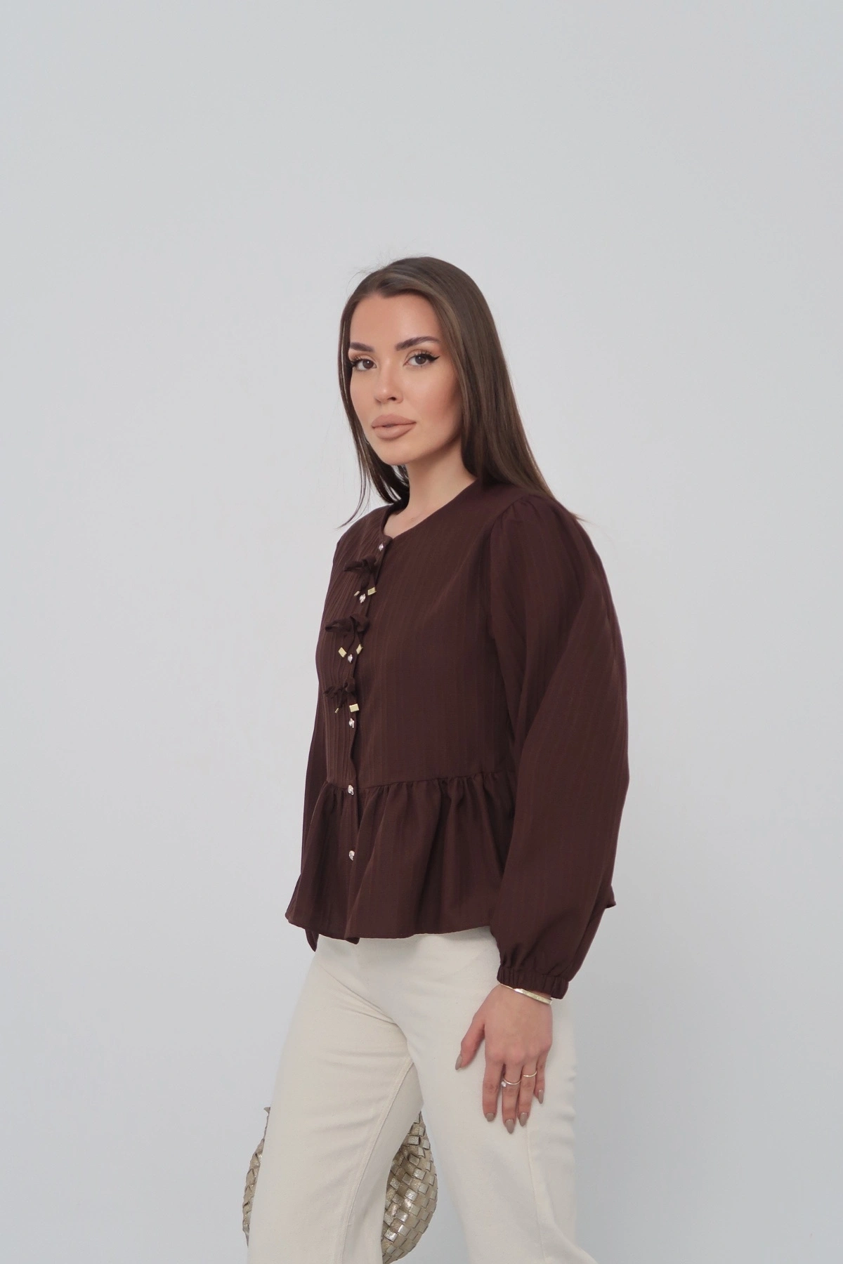 Kadın Acı Kahverengi Fiyonk Detaylı Düğmeli Uzun Kol Gömlek Bluz