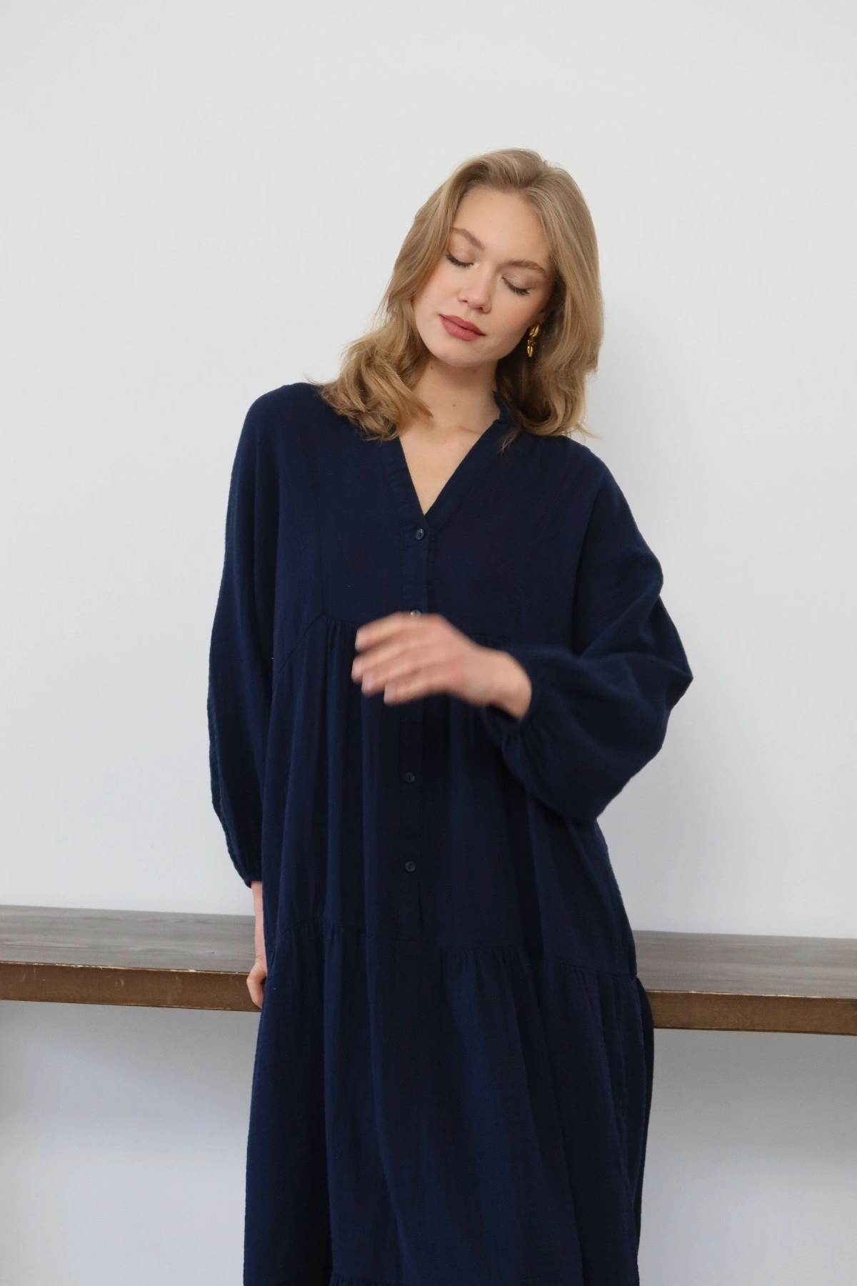 Kadın Lacivert Bohem Tarz Müslin Kumaş Rahat Kalıp Astarlı Uzun Şık Bayramlık Elbise